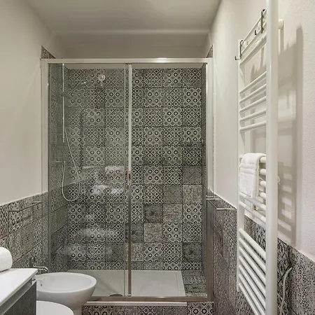 San Lorenzo View By Wonderful Italy Genua